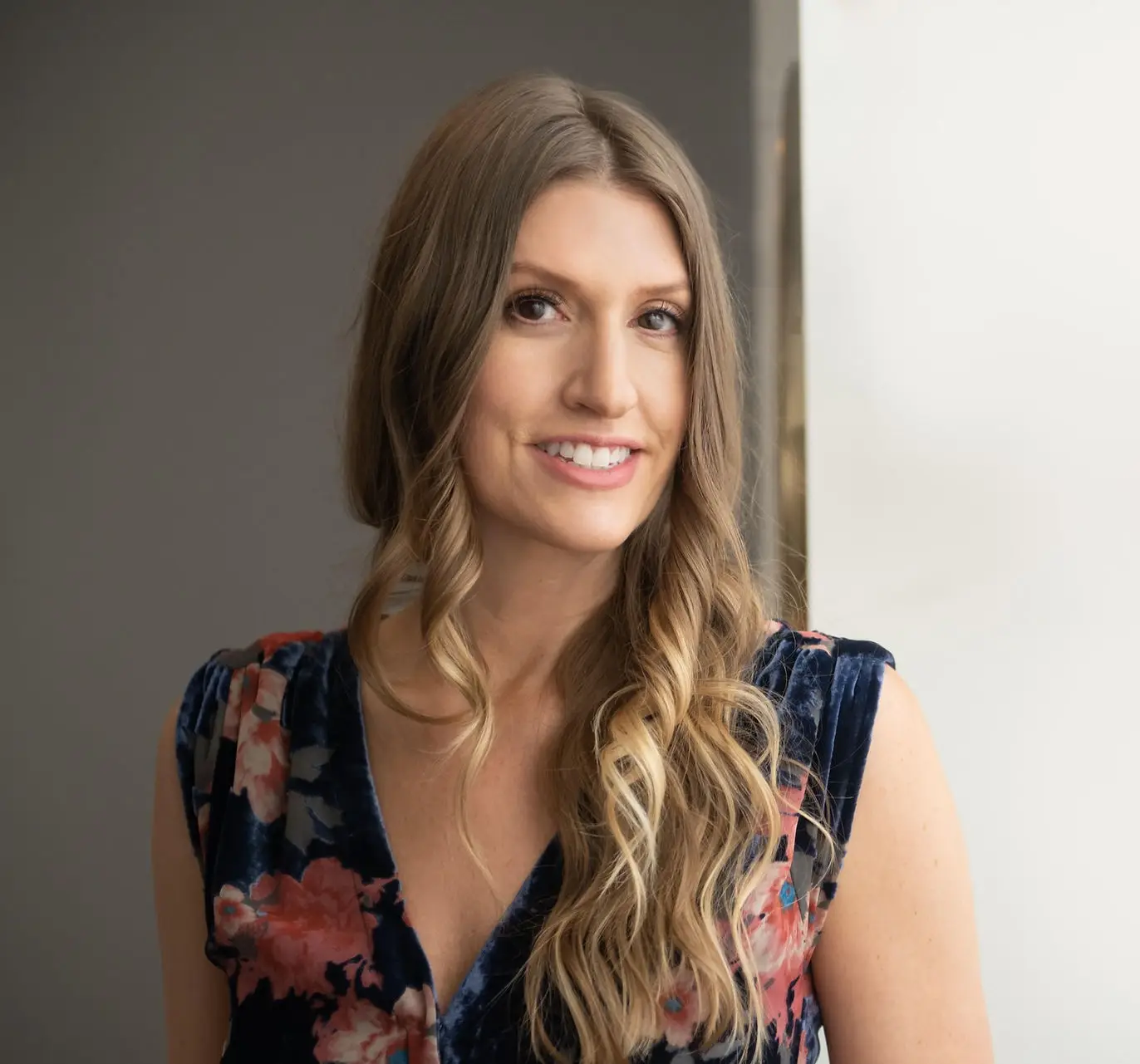 Enzi Jones - Advanced Aesthetician and Holistic Health Practitioner